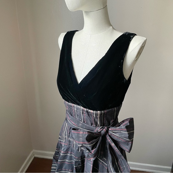 BCBG Max Azria Formal Black Dress Size 4 Ruffle Fit & Flare Cocktail Black - Picture 10 of 15